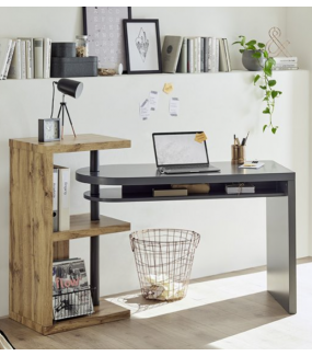 Biurko MOURA 145 cm z ruchomym blatem szare sprawdzi się w pokoju młodzieżowym, biurze czy domowym gabinecie.