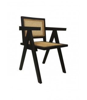 Piękne krzesło MUSANG z podłokietnikami do salonu oraz jadalni w stylu klasycznym, skandynawskim, boho oraz eko.