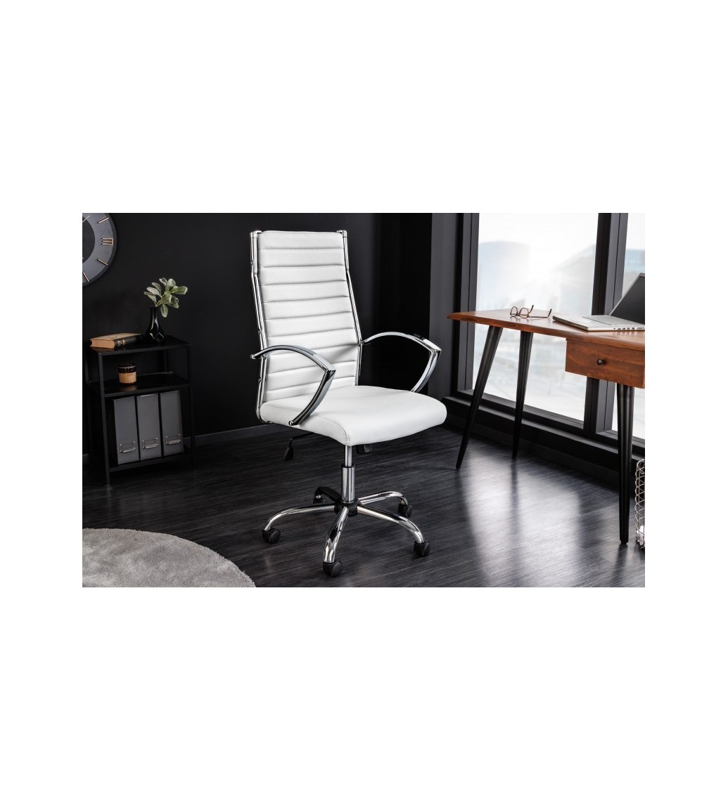 Piękny fotel biurowy Hasting w kolorze białym do nowoczesnego biura oraz gabinetu.