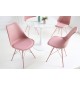 Krzesło RUFO II Scandinavia różowe do salonu urządzonego w stylu klasycznym, nowoczesnym oraz skandynawskim.