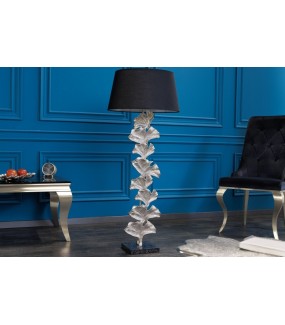 Lampa podłogowa Morella 122 cm srebrna do salonu urządzonego w stylu glamour.