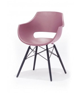 Krzesło idealnie wpisze się do kuchni w stylu skandynawskim. Sprawdzi się w pokoju w stylu industrialnym.