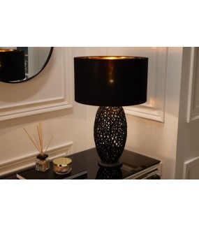 Lampa stołowa FLANK 40 cm czarna do salonu oraz sypialni urządzonej w stylu glam.
