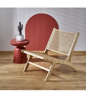 Piękny fotel FODEN do salonu urządzonego w stylu boho, eko oraz skandynawskim.