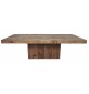 Piękny stolik kawowy z drewna teak do salonu urządzonego w stylu industrialnym, przemysłowym oraz loftowym.