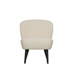 Wygodny fotel SARA kremowy do wnętrz w stylu nowoczesnym.