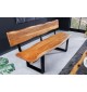 Praktyczna ławka z drewna akacji honey do salonu w stylu industrialnym.