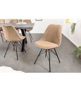 Oryginalne krzesło RUFO do salonu, jadalni oraz kuchni w stylu skandynawskim.