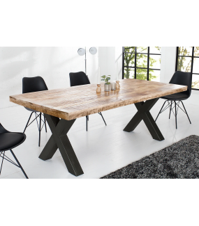 Stół Iron Craft X 200 Cm pięknie będzie się prezentował w jadalni oraz salonie w stylu nowoczesnym.