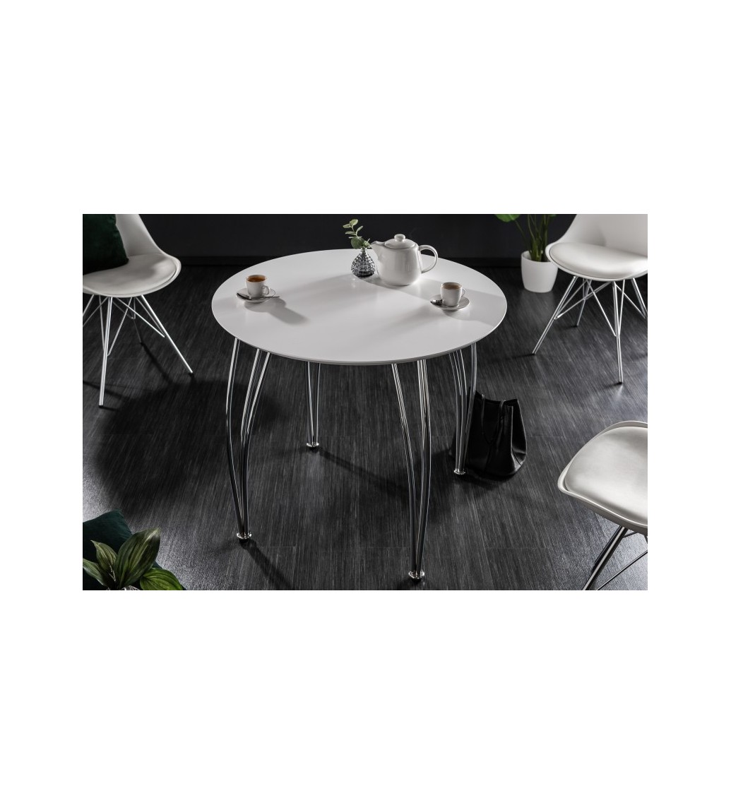 Praktyczny okrągły stół sprawdzi się w skandynawskiej jadalni oraz nowoczesnym pokoju.