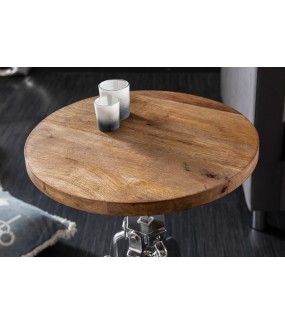 Stolik kawowy z regulowana wysokością do salonu w stylu industrialnym.