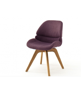 Krzesło tapicerowane HENDERSON świetnie będzie się prezentować w klasycznie urządzonym salonie oraz w nowoczesnej jadalni