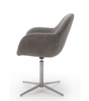 Krzesło MELROSE będzie świetnie wyglądać w klasycznej jadalni oraz w industrialnym salonie.