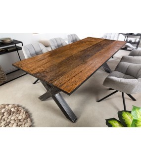 Łączy nowoczesny design z naturalnymi elementami tworząc elegancki, funkcjonalny i oszałamiający wyglądem stół.