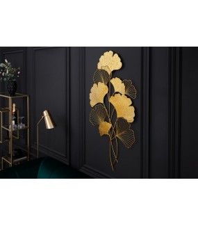 Ozdoba ścienna GINKGO 58 cm złota sprawdzi się do pokoju dziennego zaaranżowanego w stylu klasycznym oraz salonu w stylu glam