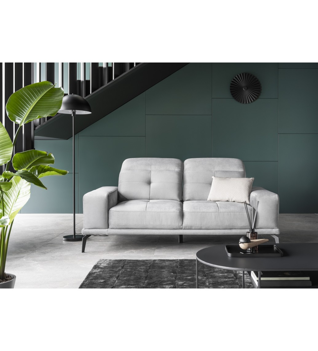 Sofa TORRENSE idealna do eleganckich wnętrz w stylu nowoczesnym oraz klasycznym.
