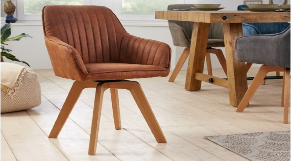 Jakie krzesła dobrać do stołu drewnianego?